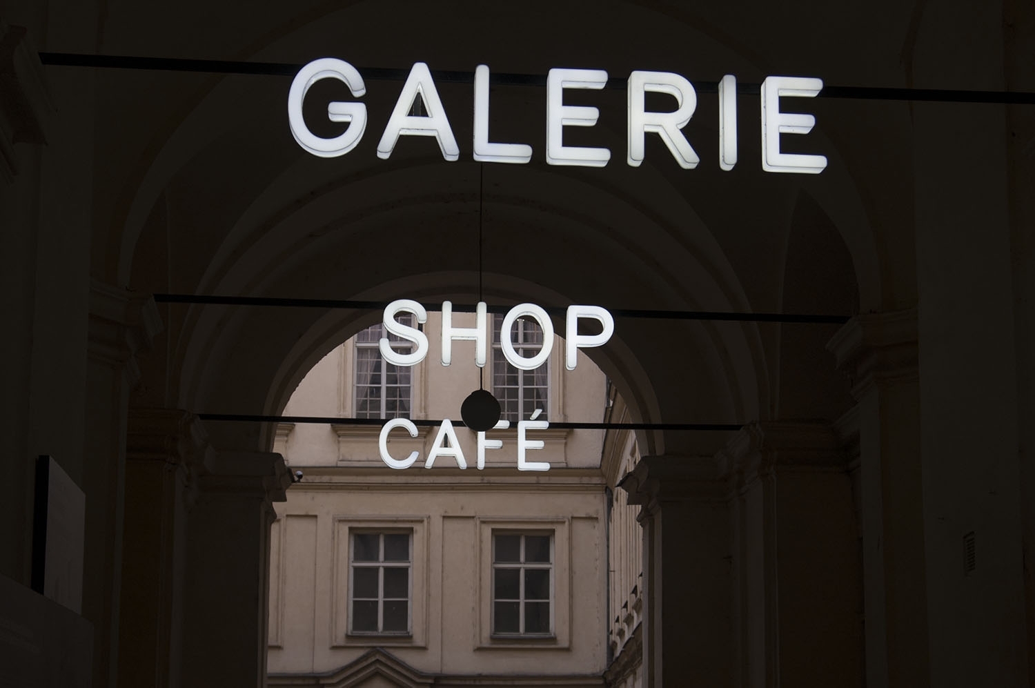 Praga-Czechy-Galeria-Cafe