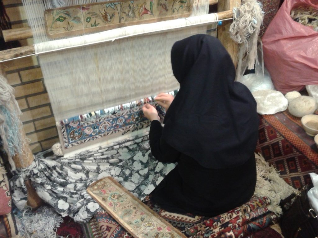 Iran fabryka dywanów zwiedzanie atrakcje Isfahan